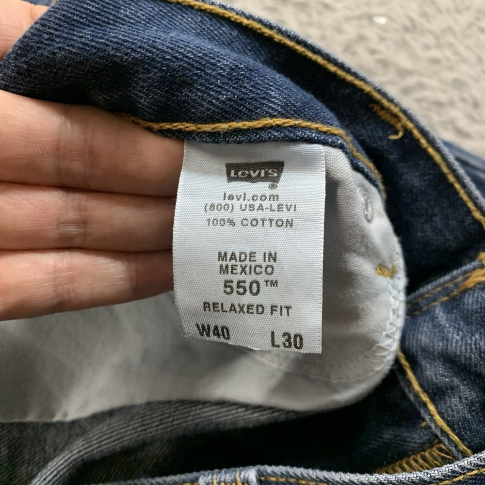 Levis 550 Jeans Mens 40x30 Blue Denim Relaxed Fit Straight 5-Pocket 100% Cotton - Picture 3 of 12